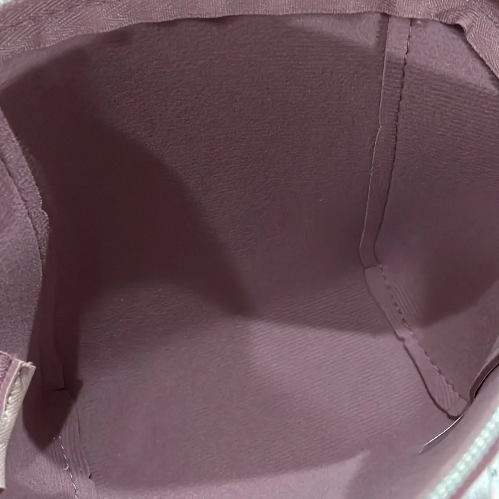 Cosmetic Bag - Picture 5 of 9